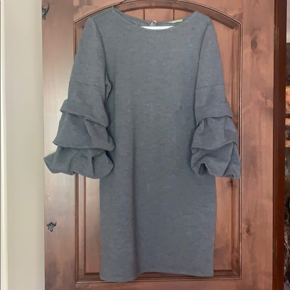 Grey dress